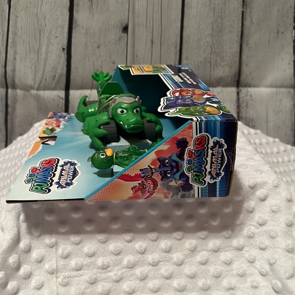 NEW! PJ MASKS Animal Power. GEKKO ANIMAL RIDER. 3+ - Picture 3 of 7